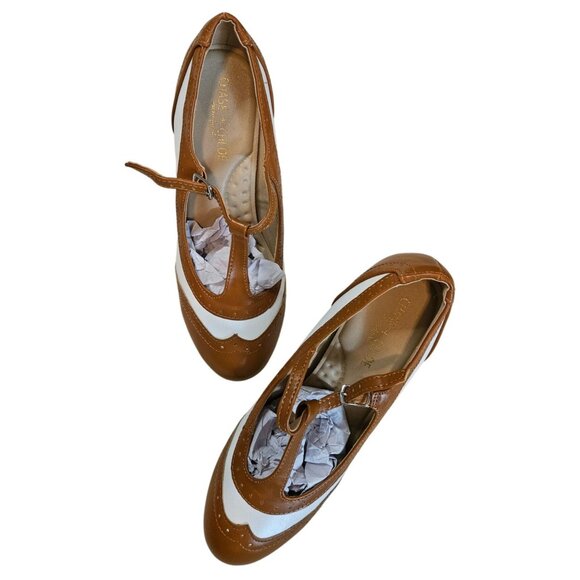 Chase & Chloe Kimmy-31C Womens T-Strap Heels Retro Oxford Style Brown & White Si - Picture 6 of 8
